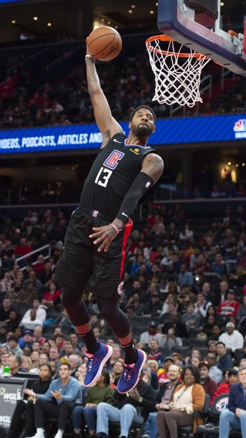 为右后卫位 为右后卫位