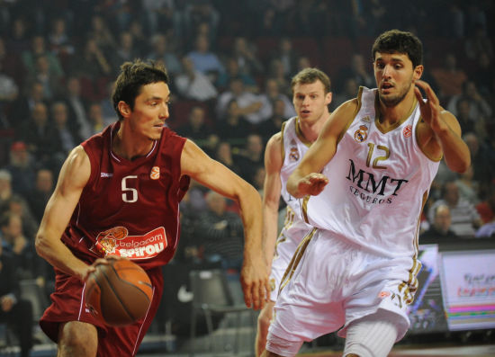 禁卡只是 禁卡只是