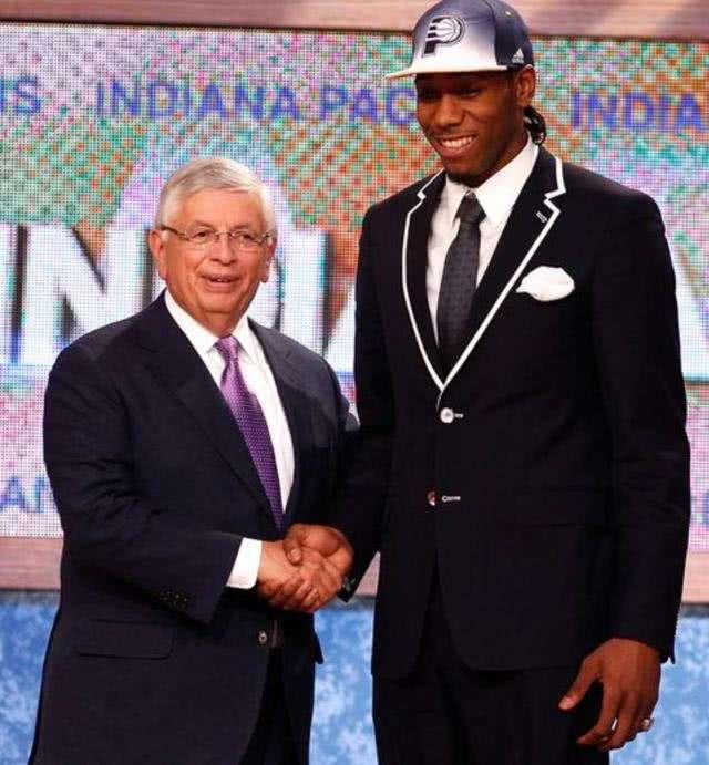 某终结件 某终结件